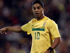 开云体育在线-极速与激情的交响，F1揭幕战的巴黎时刻与克罗地亚的战术风暴