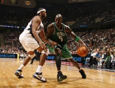 开云体育平台APP-他不是马丁，是神！替补奇兵1射2传让180年死敌沉默，今夜他定义了塞维利亚德比