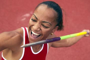 开云APP-杰伦格林，用骨血与光阴，在攻防转换的瞬间打造唯一性