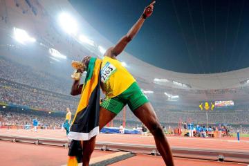 开云下载-量子绝杀，波尔实验点燃赛场的一瞬，英格兰划破瑞典的夜空