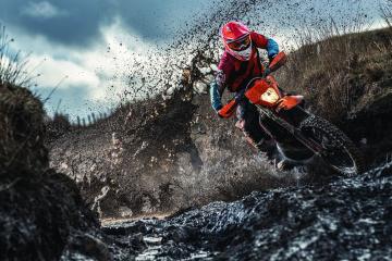 开云体育在线-烈焰与星辰，阿尔卡拉斯的双重加冕与唯一领袖之路