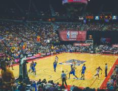 开云APP-冰与火的交响曲，阿尔卡拉斯如何用美网的王座，点燃戴维斯杯的绝地翻盘