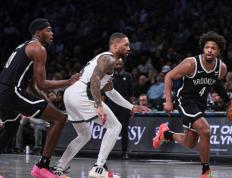 开云体育-雄鹿完胜篮网，字母哥轰下35分