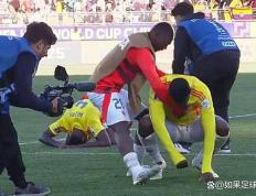 开云体育中国-足球赛事上演绝杀一击，势必成为经典瞬间