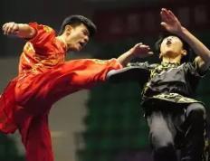 开云体育在线-武术比赛选手刚毅果敢称霸赛场