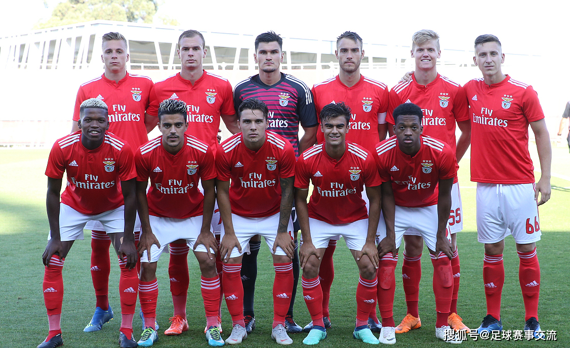 开云平台-奥格斯堡客场迎战雷根斯堡,争取重要的三分