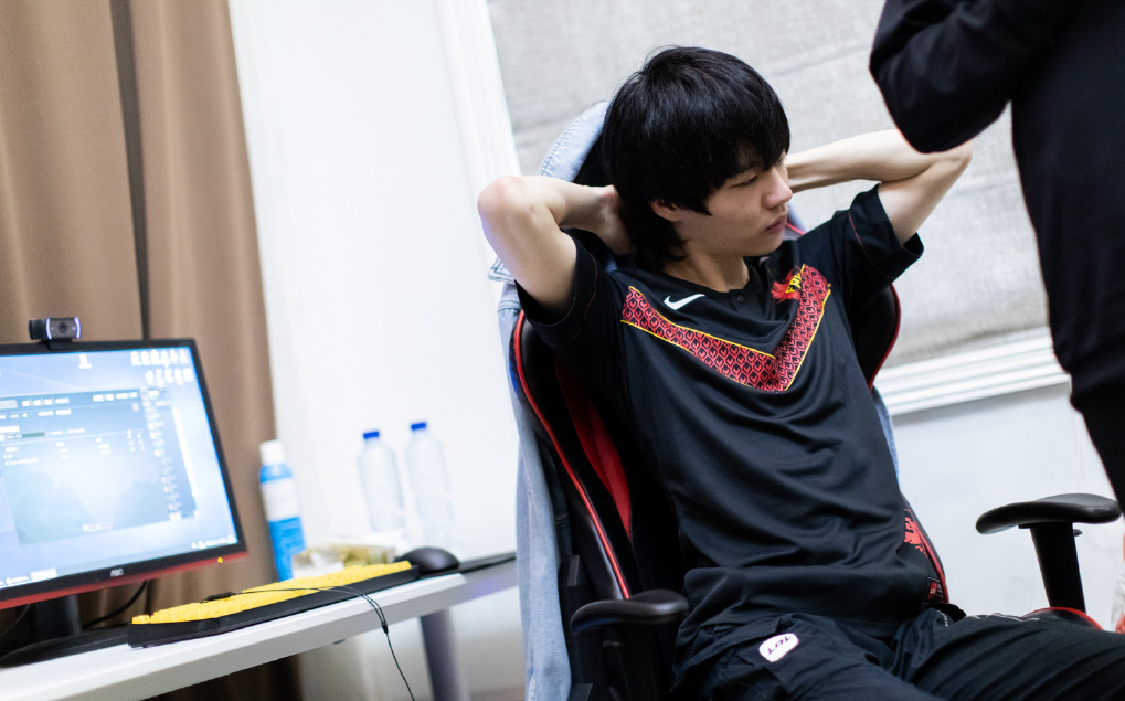 开云官网-包含C9血洗DK,JackeyLove拿下关键大龙顶尖较量成都决赛之夜,留下经典瞬间的词条