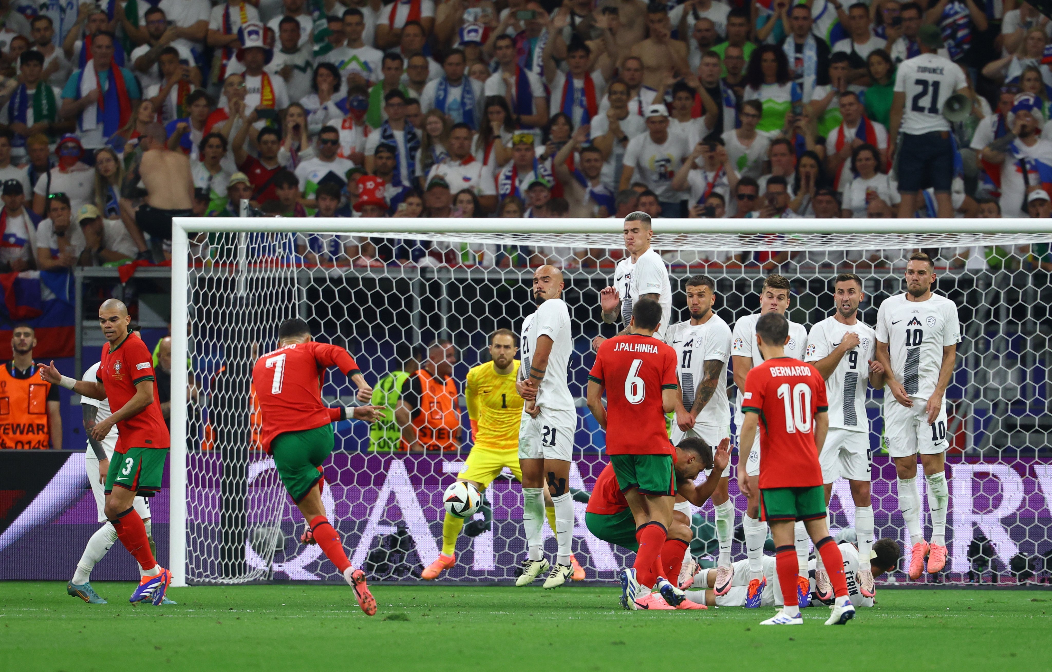 开云下载-包含克罗地亚队不敌斯洛文尼亚遭遇失利的词条